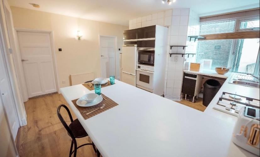 לונדון Lovely 3 Bedroom Flat In Marylebone מראה חיצוני תמונה